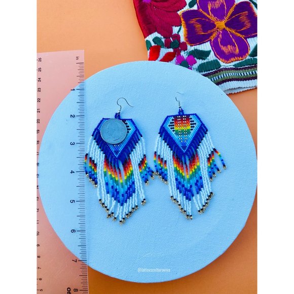 Huichol Earrings, Mexican Earrings, Hand Beaded Earrings, Flower Earrings, Mexic - Picture 6 of 7